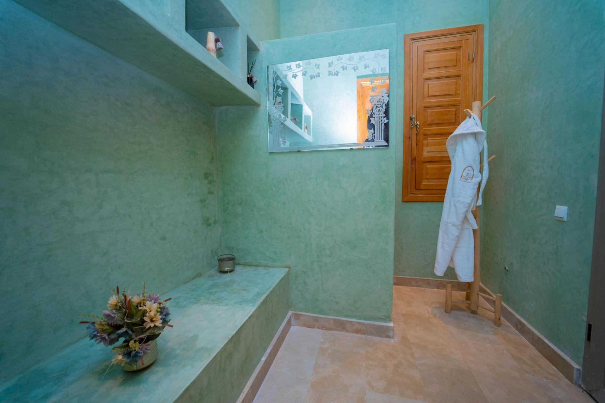 Palais Menzah & Spa Ouled Bouzid Exterior photo