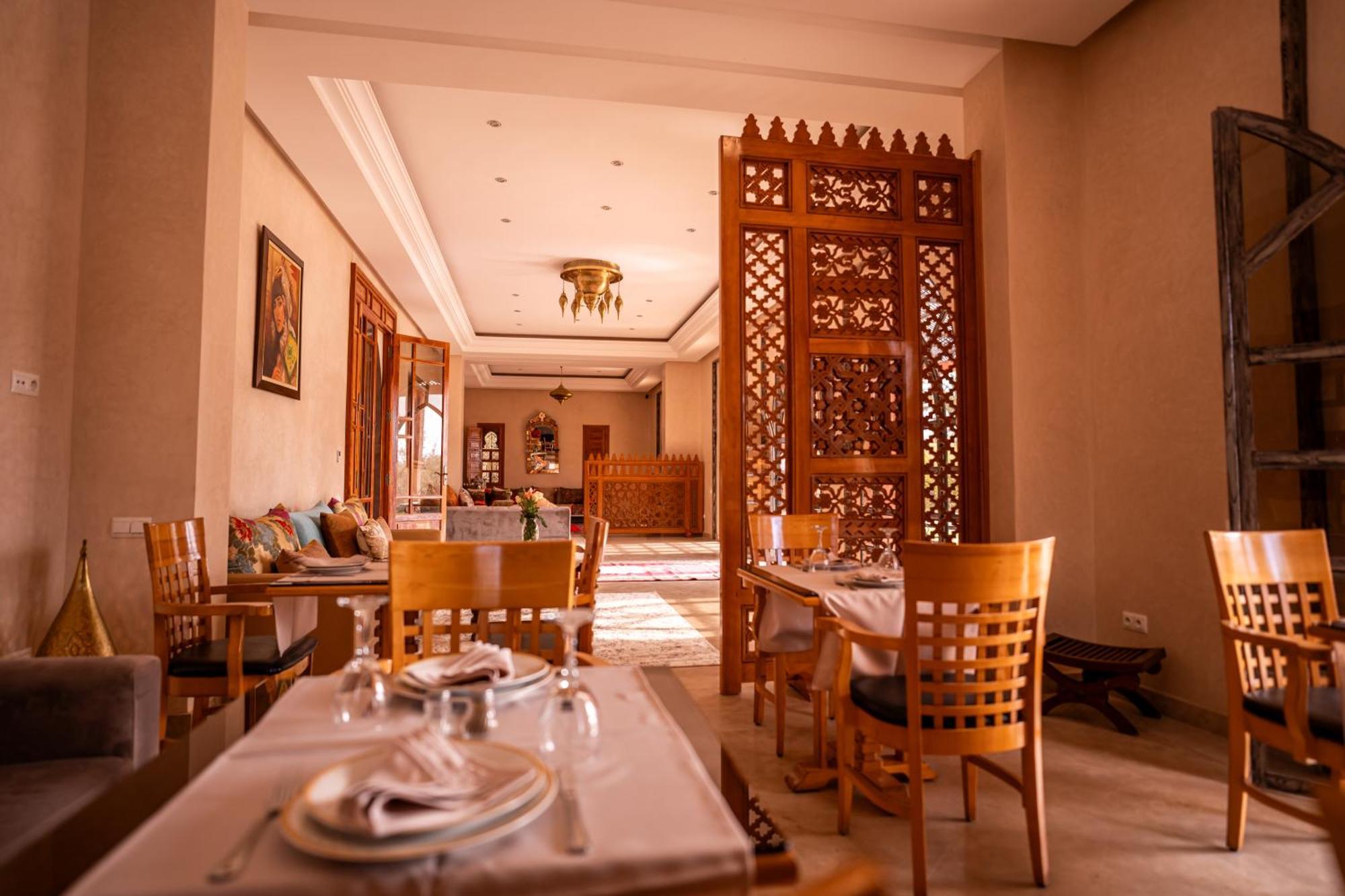 Palais Menzah & Spa Ouled Bouzid Exterior photo