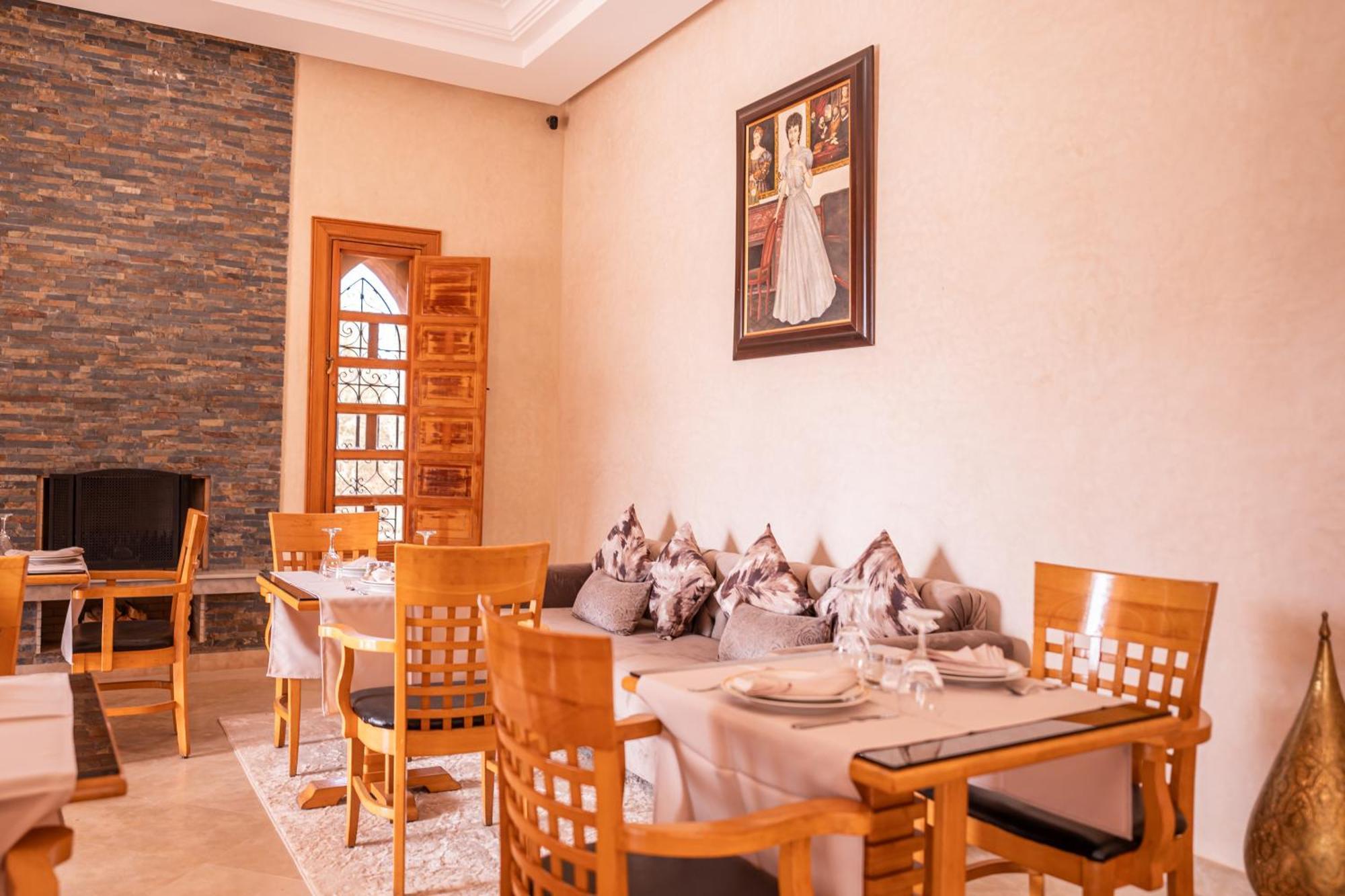 Palais Menzah & Spa Ouled Bouzid Exterior photo