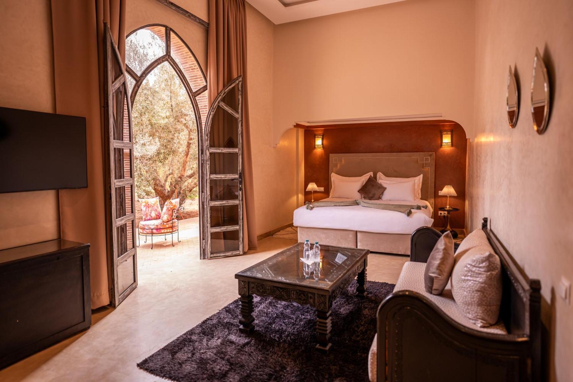 Palais Menzah & Spa Ouled Bouzid Exterior photo