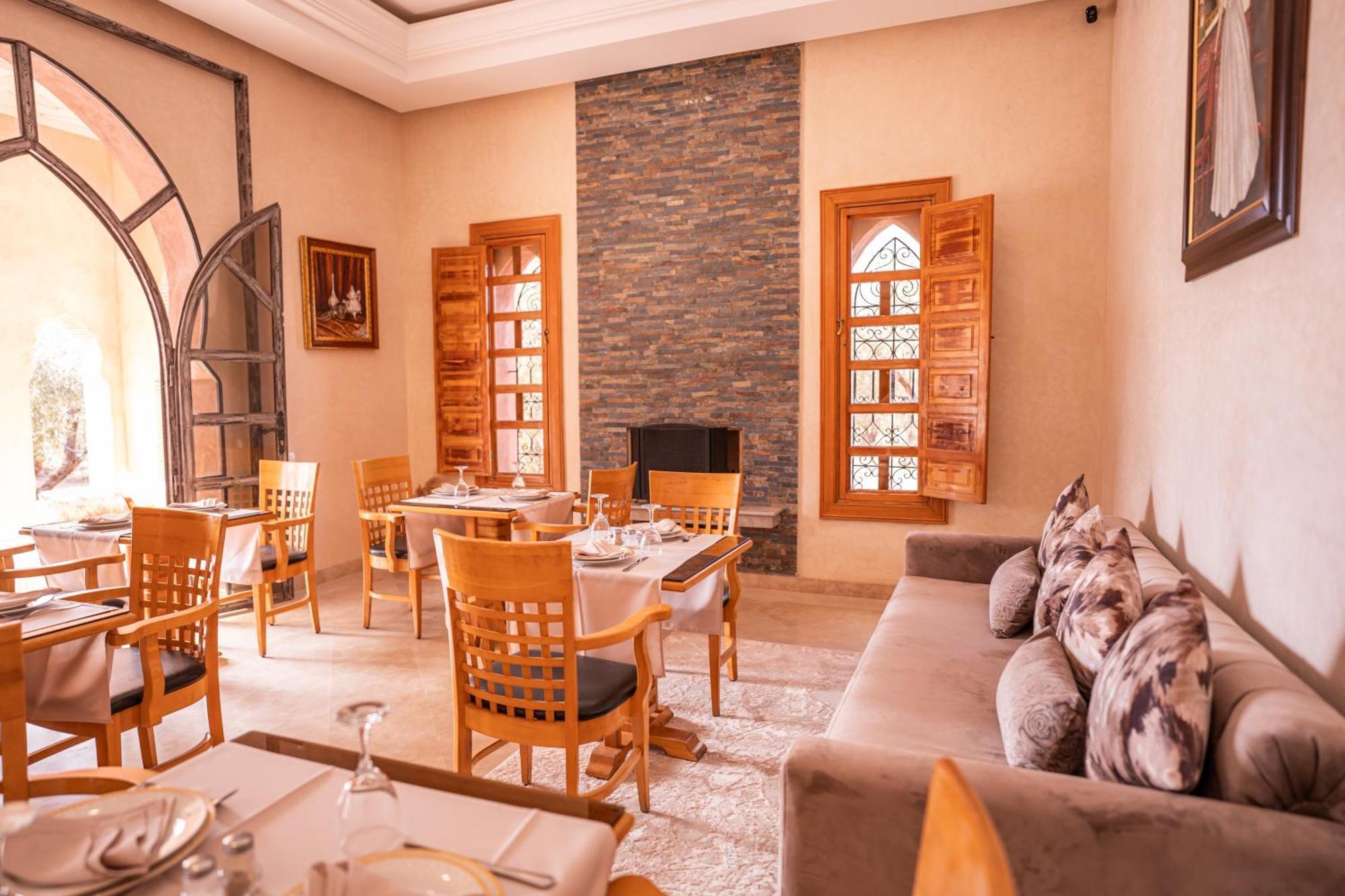 Palais Menzah & Spa Ouled Bouzid Exterior photo